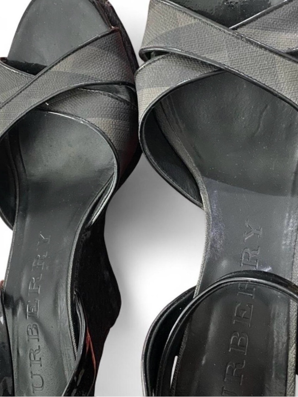 Burberry Black Leather Crisscross Heel Sandals
